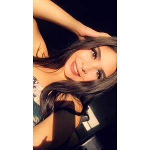 Meet your Posher, Fernanda